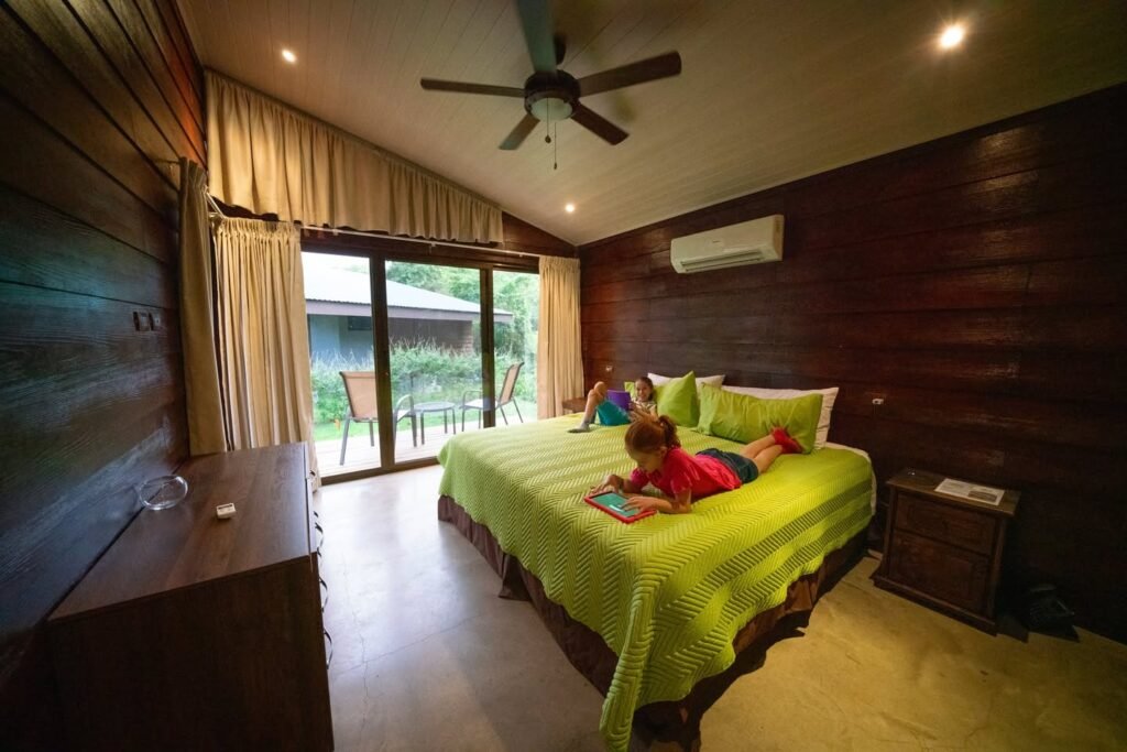 Cozy Lodge Bedroom with Vibrant Green Bedding