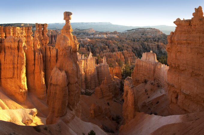 Stunning view of Bryce Canyon's unique rock formations under a clear sky.